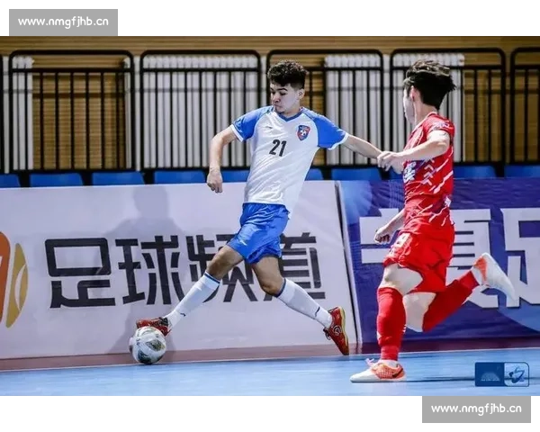 围绕篮球比赛计分表全面解析比赛节奏与攻防转换策略研究实践探讨